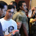 Ijazah Jokowi Finish, Roy Suryo Cs Fokus Bongkar Pendidikan Gibran Ijazah Jokowi Finish, Roy Suryo Cs Fokus Bongkar Pendidikan Gibran