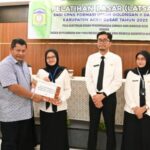 Sekda Aceh Besar Minta CPNS Jadi Abdimas Bermoral Sekda Aceh Besar Minta CPNS Jadi Abdimas Bermoral