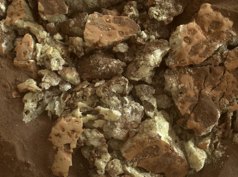 Belerang di Mars