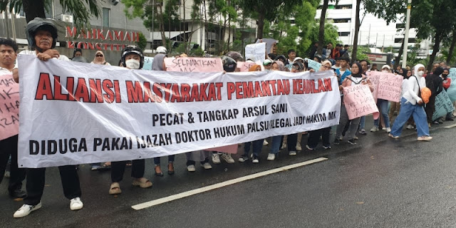 Tersandung Isu Ijazah S3 Palsu Arsul Sani Dituntut Mundur dari Hakim Konstitusi