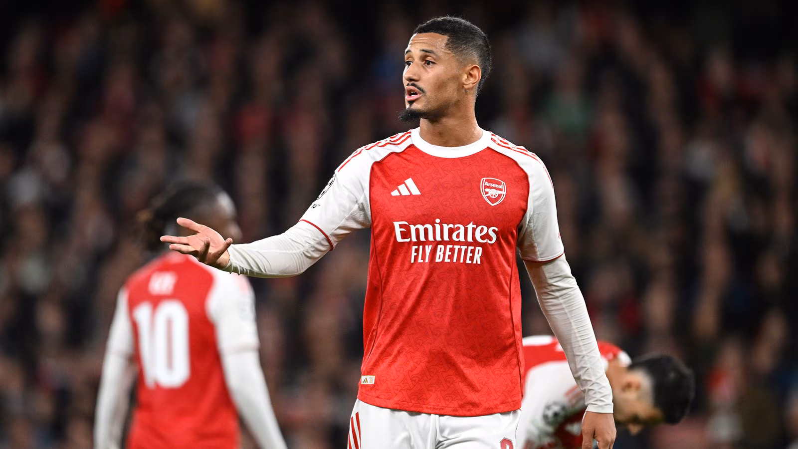 Berita tim: Saliba, Rice dan Timber kembali untuk Wolves