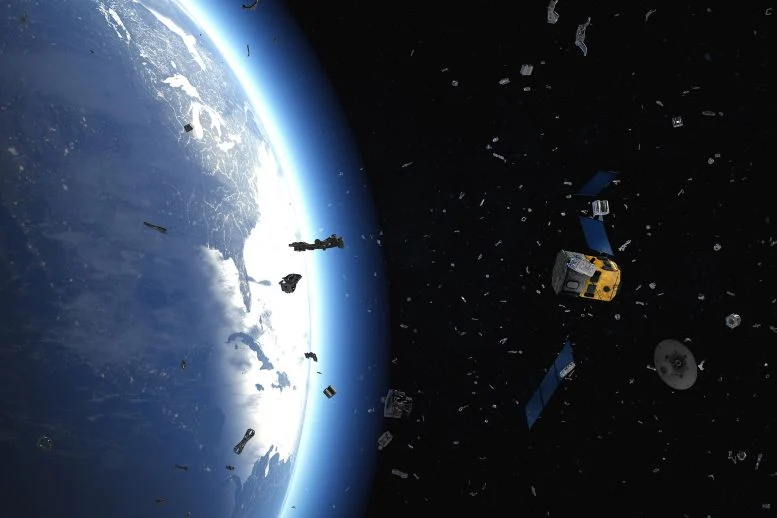 Puing Luar Angkasa Dari Satelit yang Rusak