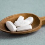 Pil Suplemen Magnesium Tutup Sendok