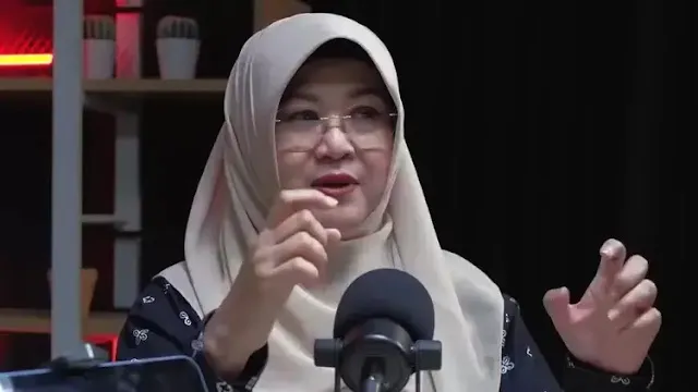 Dokter Tifa Sebut Ada 6 Versi Ijazah Jokowi, Salah Satunya dari Polda Metro Jaya