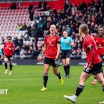 Dua gol Naalsund membawa Man Utd naik ke posisi kedua